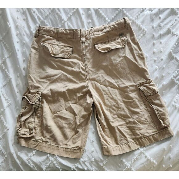 Aeropostale Men’s Cargo Shorts – Size 36 (Pre-owned, Excellent Condition) - Picture 2 of 3